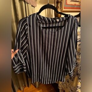 Tahari striped black and white blouse